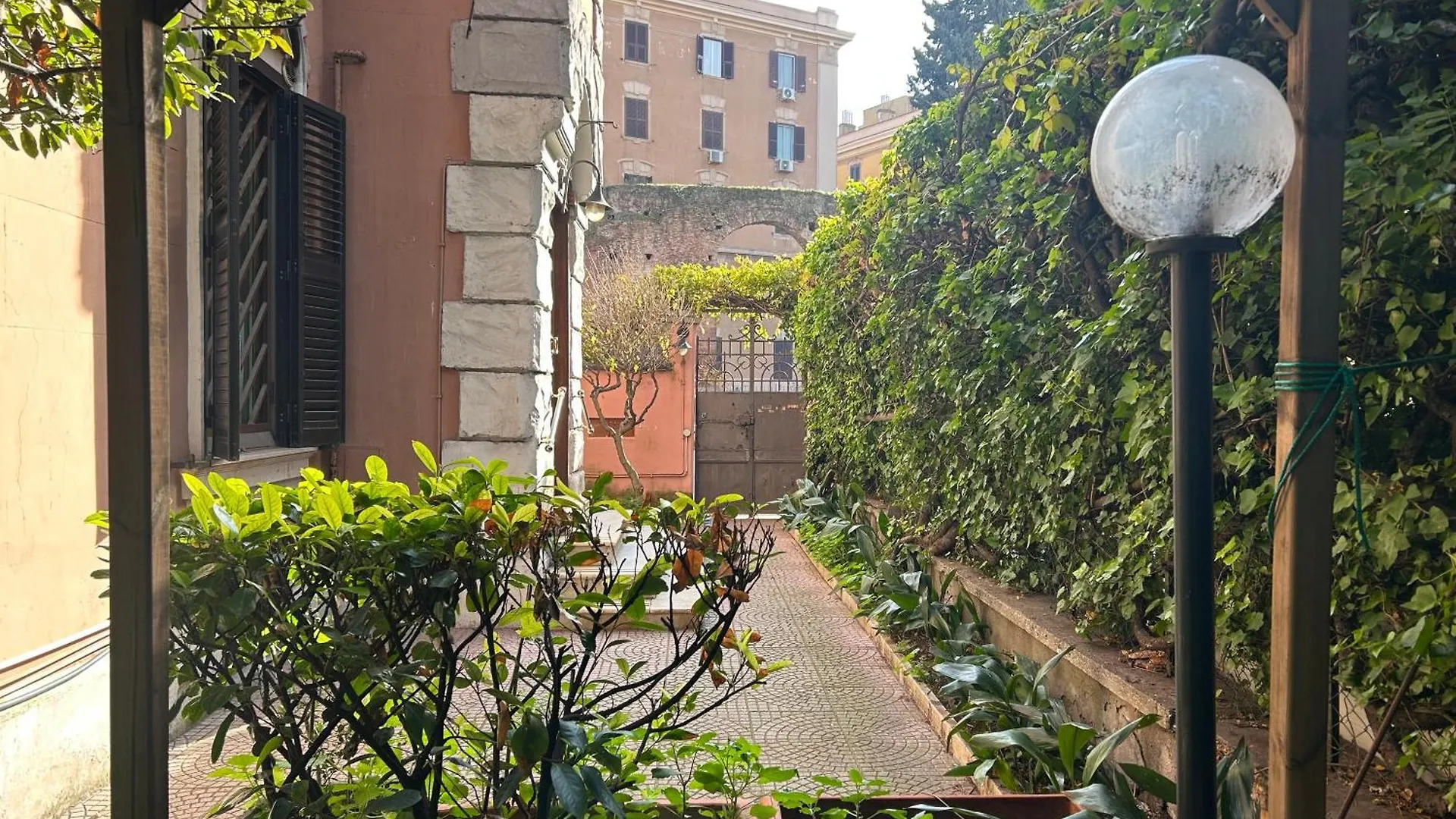 Statilia Urban Retreat Apartment Rome